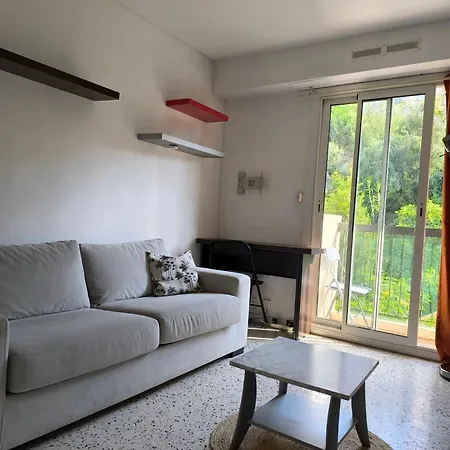 Apartment F1 - 8min De La - 5min Tramway Nice